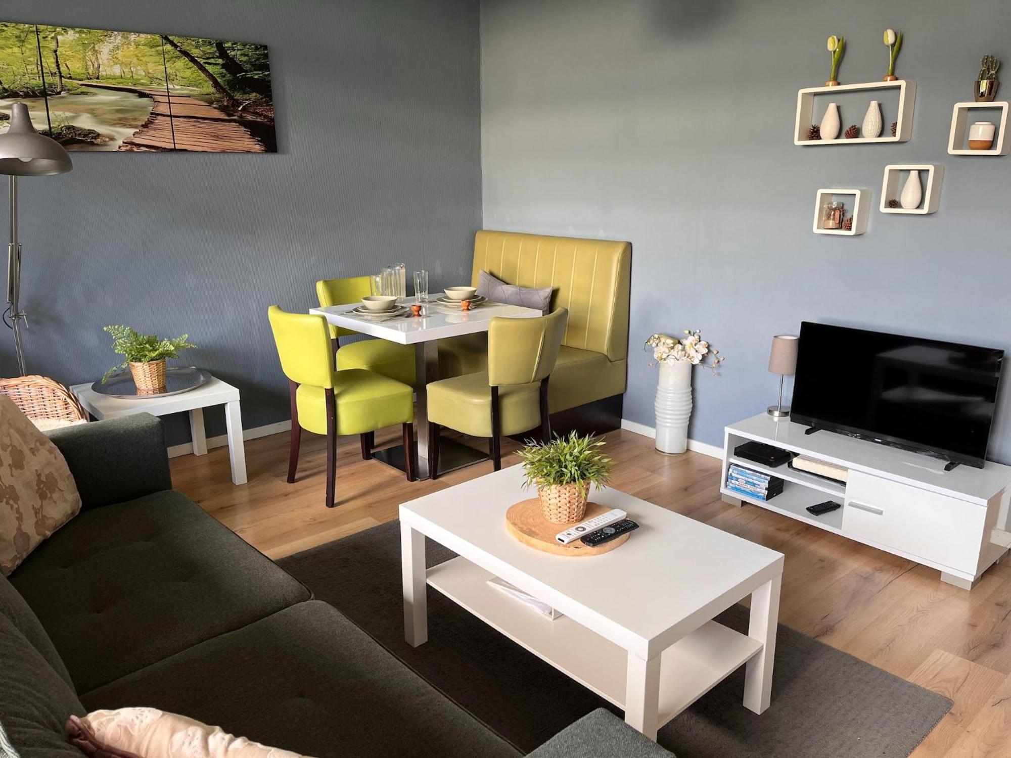 Modern In Near The Sea Apartment *